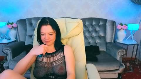 ingrit_tass online show from April 11, 8:45 pm