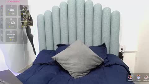 Iniya online show from February 13, 1:15 pm