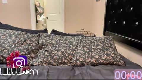 inkyyinkyy online show from September 25, 4:11 am