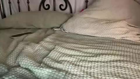 innocentchurchgirl online show from March 9, 9:18 pm