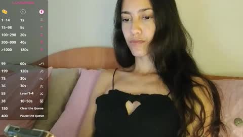 Laroa online show from October 8, 10:47 pm