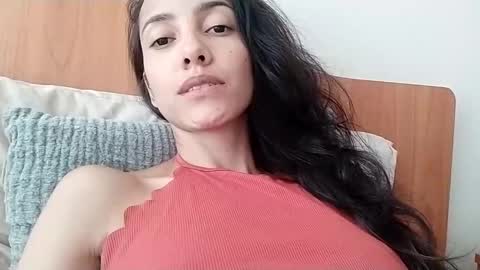 Laroa online show from February 17, 7:12 pm