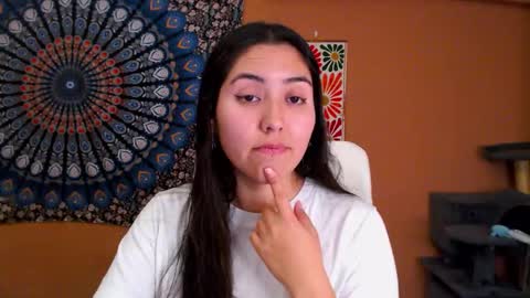 Africa online show from November 24, 8:33 pm