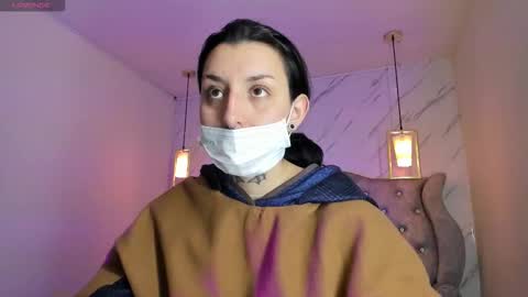 iris_77 online show from December 15, 7:08 pm