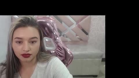 Iris online show from December 3, 10:56 pm