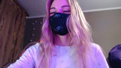 Lily online show from October 23, 6:14 pm