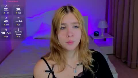 Iris  online show from November 21, 11:45 am