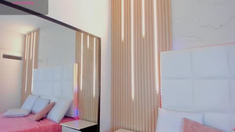 Iris online show from March 10, 4:38 am