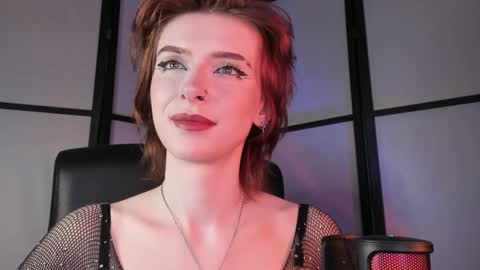 Snapshot of irisice chatting on January 13, 5:33 am Miss Iris Fansly Miss Iris new inst.  online show from January 13, 5:33 am
