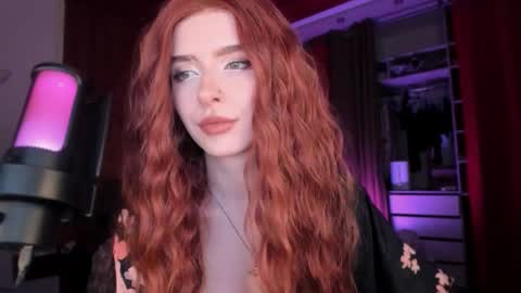 Snapshot of irisice chatting on September 19, 5:01 pm Miss Iris Fansly Miss Iris new inst.  online show from September 19, 5:01 pm