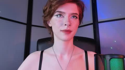 Snapshot of irisice chatting on December 30, 5:13 pm Miss Iris Fansly Miss Iris new inst.  online show from December 30, 5:13 pm