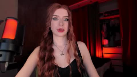 Snapshot of irisice chatting on October 6, 7:40 pm Miss Iris Fansly Miss Iris new inst.  online show from October 6, 7:40 pm