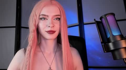 Snapshot of irisice chatting on January 30, 3:51 pm Miss Iris Fansly Miss Iris new inst.  online show from January 30, 3:51 pm