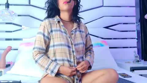 Iris online show from March 11, 11:23 am