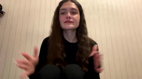 irisss31 online show from January 24, 7:07 pm