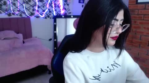 isabela online show from September 22, 9:13 pm