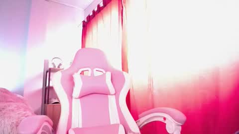 Snapshot of isa_emeralds chatting on September 20, 4:05 pm Isabella  online show from September 20, 4:05 pm