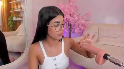    online show from November 15, 10:44 pm