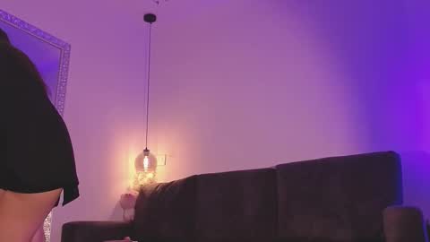 Isabela online show from February 16, 11:43 am