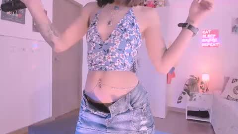 Isabella online show from July 28, 6:42 pm