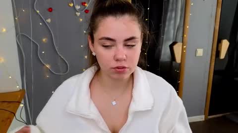isabellabler online show from September 26, 5:38 am