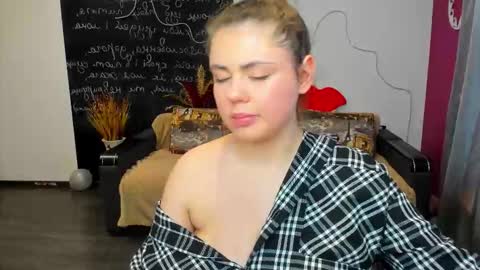 isabellabler online show from March 10, 12:53 pm