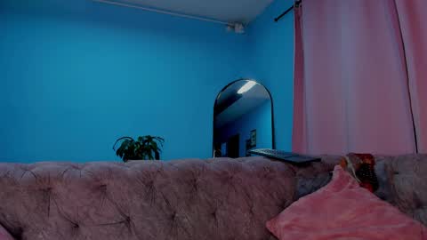    v online show from March 31, 1:27 am