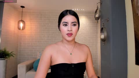 Isa Hill  online show from January 2, 6:56 pm