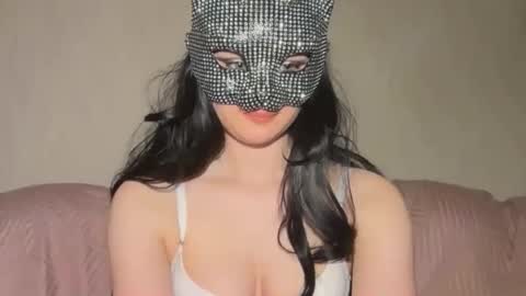 isabellaskiss online show from May 10, 10:56 pm