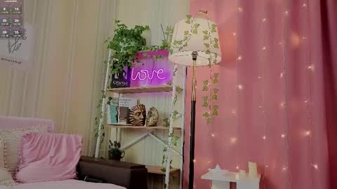 Bella online show from November 10, 4:40 am