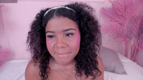 Snapshot of isabellsmmith chatting on September 9, 9:14 pm Isabellsmmith online show from September 9, 9:14 pm