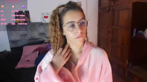 Snapshot of isangel_ chatting on October 3, 7:24 am Isabela  online show from October 3, 7:24 am