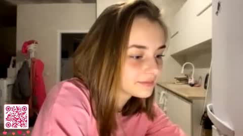 Issa online show from November 22, 8:22 pm