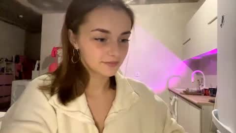 Issa online show from November 18, 8:10 pm