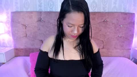 Isis Casas online show from November 29, 6:34 pm