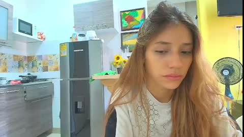 Alaya online show from April 26, 3:32 pm