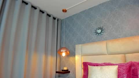 Snapshot of isisblakee chatting on January 23, 1:19 am Isis online show from January 23, 1:19 am