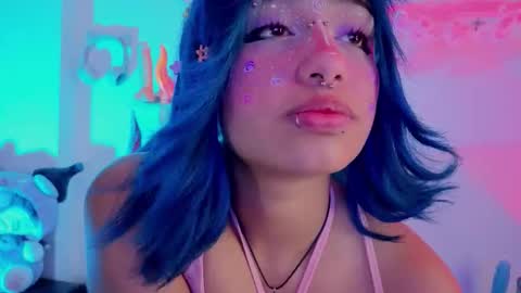 Isisjones18 online show from January 9, 9:41 pm