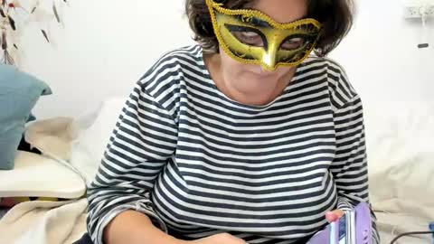 Snapshot of israelymilf chatting on January 26, 8:03 am Marta online show from January 26, 8:03 am