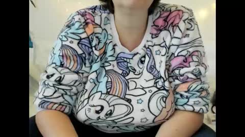 Snapshot of israelymilf chatting on February 6, 8:50 am Marta online show from February 6, 8:50 am