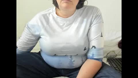 Snapshot of israelymilf chatting on March 9, 6:50 am Marta online show from March 9, 6:50 am