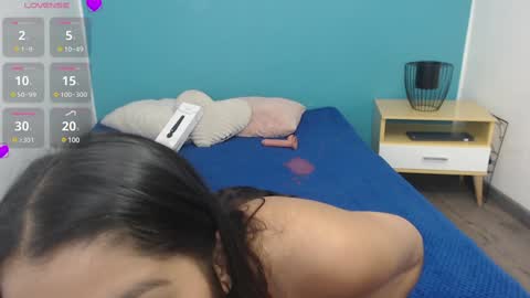 Issa  online show from January 26, 1:58 pm