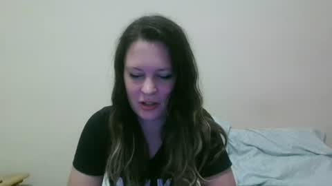 issamayy333 online show from October 15, 2:58 am