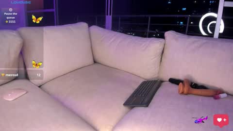 Jade online show from September 21, 3:27 am