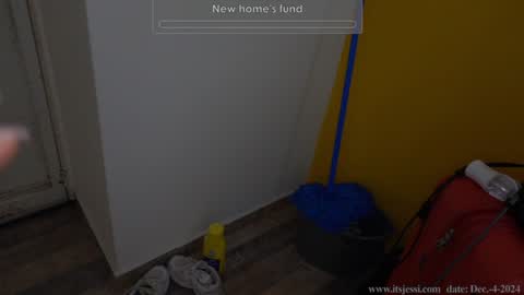 Jessi online show from December 4, 7:56 pm