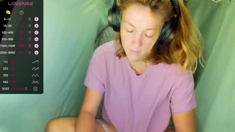 Lily online show from March 27, 6:30 pm