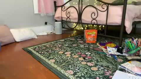 Kali Cutie online show from May 5, 12:13 am