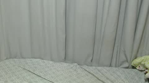 Laynne online show from November 6, 8:37 pm