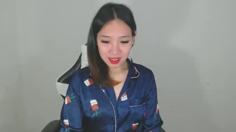 Snapshot of itsmehotqueen chatting on October 22, 11:10 pm QUEEN online show from October 22, 11:10 pm