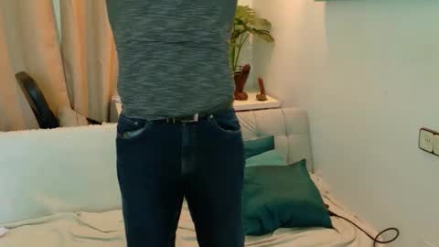 Ivonne online show from November 14, 9:53 am